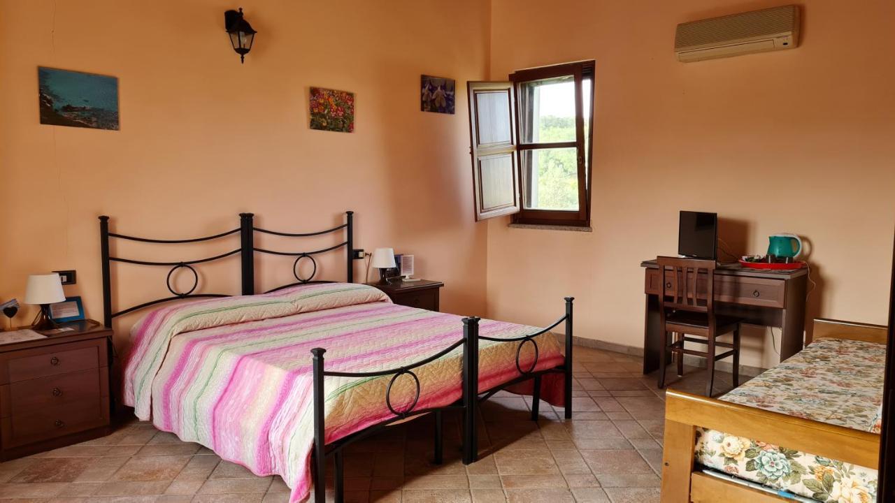 B&B Nuraximannu Santadi Екстер'єр фото