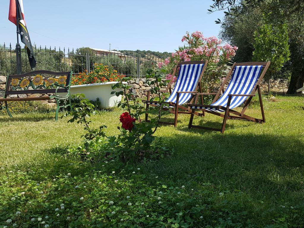 B&B Nuraximannu Santadi Екстер'єр фото