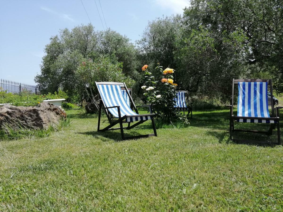B&B Nuraximannu Santadi Екстер'єр фото